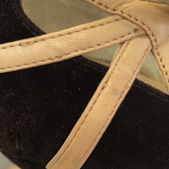 DOLCE AND GABBANA T-STRAP HEELS SZ 39 BLACK SUEDE CREAM SMOOTH LEATHER LUXURY - Picture 11 of 11